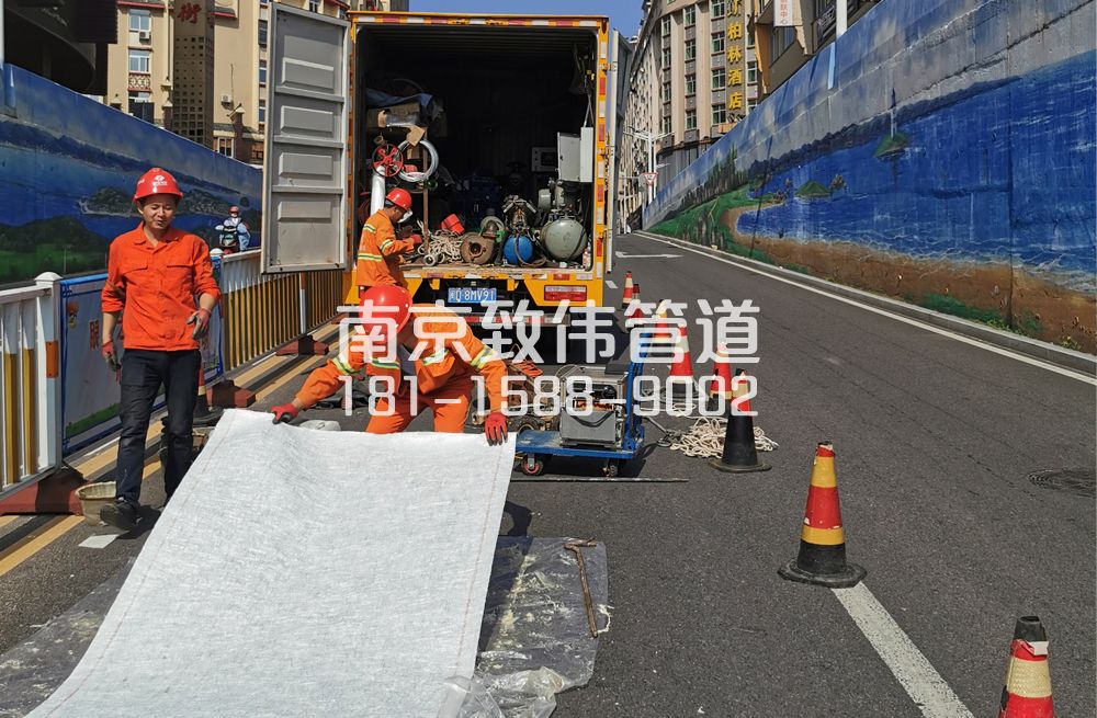 北京市政箱货设备
